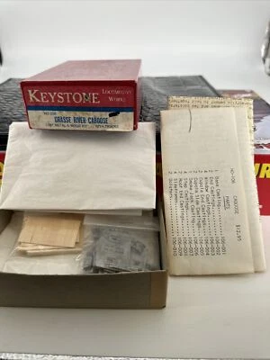 KIT DE MADERA Y FUNDICIÓN A PRESIÓN HO 1:87 LEÑA FURGÓN FURGÓN HIERBA RÍO VALLY NOS Foto 1 de 4