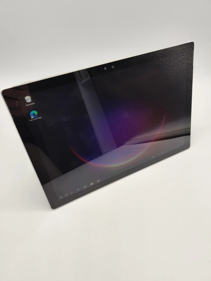 Microsoft Surface Pro 4 - m3 / i5 / i7 - 4GB / 8GB - 128GB / 256GB - 12,3" - Gut - Bild 1 von 4