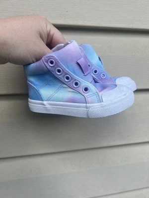 Cat & Jack Toddler Girl High-Top Side-Zip Lace-Up Sneakers. Size 5 - Image 1 of 4