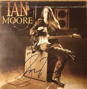 IAN MOORE FIRMADO AUTÓGRAFO ORIGINAL 1993 AUTOTÍTULO ÁLBUM DOBLE CARA PLANO - Imagen 1 de 3