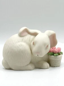 Vintage Department Dept 56 Easter Crouching Rabbit Pink Roses Snowbunnies 2003 - Picture 1 of 6
