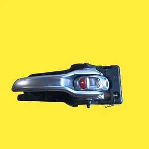 2014-2019 Jeep Cherokee OEM Driver Left LH Inside Door Handle Assembly-L3 #611 - Picture 1 of 7