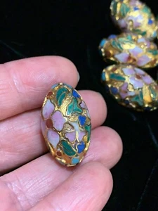 ONE Grande Vintage Smalto Cinese Cloisonné Oro Perline Fiori Ovale 24mm x 15mm - Foto 1 di 5