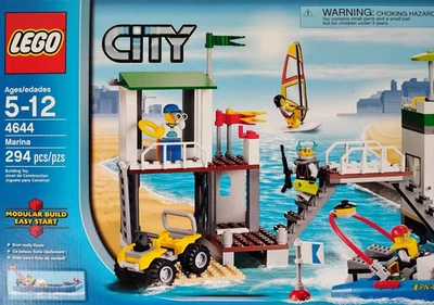 Lego City - Marina (4644) - Completo com 2 barcos extras - Imagem 1 de 4