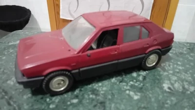 ALFA ROMEO 33 Polistil 1/24 - Immagine 1 di 4