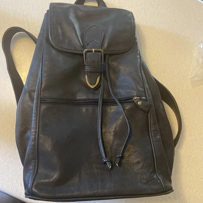 Bolso Mochila Virginia Slims Vintage Años 90 Cuero Genuino Negro Foto 1 de 4