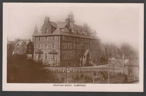 Postcard Dumfries Scotland the Station Hotel with railway station sign RP early - Picture 1 of 2