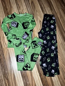 Minecraft Boys Pajamas Pjs Size 10 Tight Fitting Set Wide Leg Pants - Picture 1 of 4