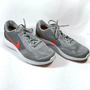 Size 7.5 Women's - Nike Revolution 3 Wolf Grey Hyper Orange 2018 - Picture 1 of 7