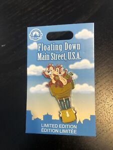 Disney Floating Down Main Street USA Pin Chip & Dale Pin 2022 Balloon Chipmunks