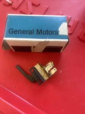 Nuevo de Lote Antiguo 1969 Pontiac Catalina, Bonneville, Granville interruptor de calefacción, en caja 7308359 Foto 1 de 4