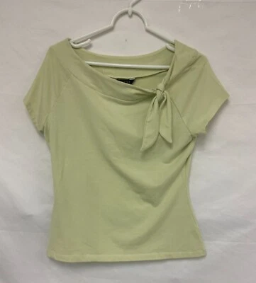 Blusa informal de manga corta con nudo elástico verde talla M de George para mujer Foto 1 de 4