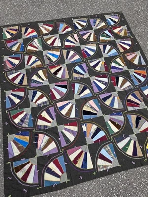 Antique Early 20th Century Silk Grandma's Fan Quilt Patchwork Handmade VTG 79x69 - Image 1 of 4