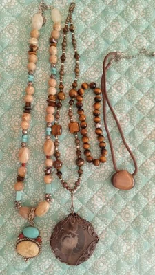 handmade tiger eye and fossil necklace lot - Image 1 of 4