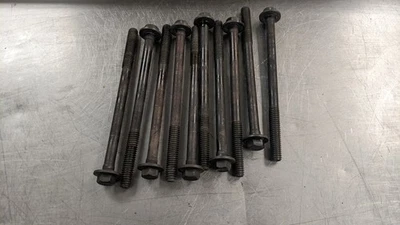 Kit de pernos de culata para Chevrolet Malibu 2.5 14-15 Foto 1 de 3