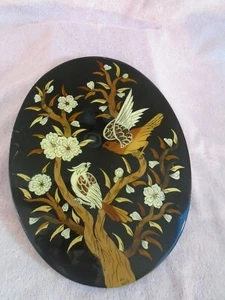 Colgante de pared vintage de madera de aves exóticas pintadas a mano, flores 12" - Imagen 1 de 4