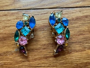 RARE D&E JULIANA Multicolored Rhinestones Clip Earrings - Picture 1 of 8