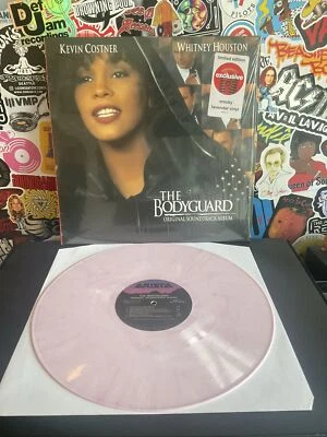 THE BODYGUARD Soundtrack VG++ SMOKY LAVENDER VINYL W/ HYPE STICKER Foto 1 de 4