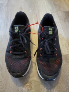 LN Pair Of Under Armour TS Black Orange Athletic Sneakers Size 4.5Y Pre-Owned - Picture 1 of 10