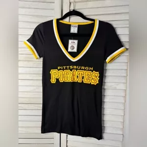 Pittsburgh Pirates Black V-Neck T-Shirt. Pink Bt VS. NWT. Size Small - Picture 1 of 6