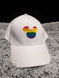 Baseballmütze Disney Pride Mickey Mouse weiß Regenbogen verstellbar Druckknopflasche neu ohne Etikett - Bild 1 von 7