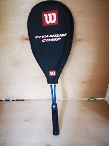 Raquette de squash Wilson Titanium Comp avec Couvercle + Balle - AFFRANCHISSEMENT GRATUIT