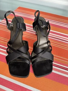 EUC Women's Sam & Libby Fancy heeled open toe sandals Black 8.5 - Picture 1 of 3