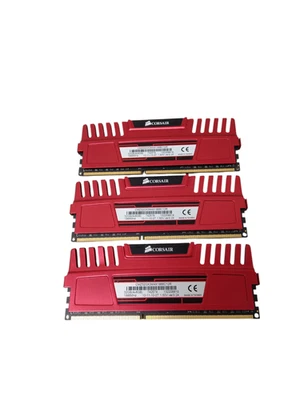 CMZ8GX3M2A1866C9R Corsair Vengeance 4GB PC3-15000 DDR3-1866MHz non-ECC Memory - Image 1 of 4