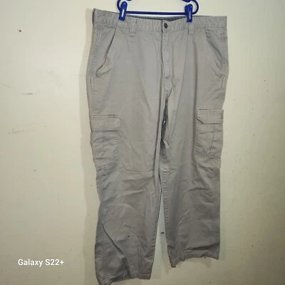 2 Pair Wrangler Hero Cargo Pants 70LEWNK Size 40x30 Black And Khaki  - Image 1 of 4