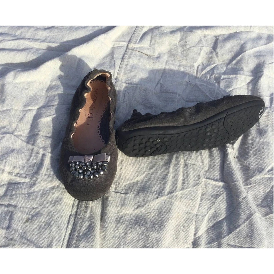 Geox Niñas Gamuza Cuero Planos Talla 3 34 Zapatos Estrás Plata Gris Arco Foto 1 de 4