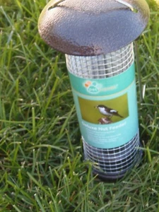  Pet Trends Cage Deluxe Bird Nut Feeder ~ Metal Top And Hanging Hoop (PO-51) - Picture 1 of 6