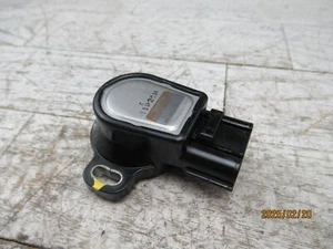 Toyota Lexus TPS Throttle Position Sensor 89452-22090 - Picture 1 of 6