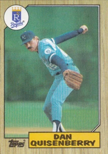 1987 TOPPS..DAN QUISENBERRY..CARD # 714..ROYALS..FREE COMBINED SHIPPING - Imagen 1 de 1