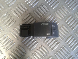 Funksteuerung - RENAULT Laguna II (2) Phase 1 von 11/2000 bis 03/2005 - Bild 1 von 3