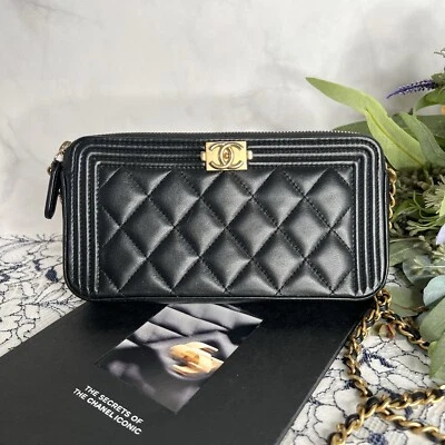 CHANEL Cartera con Cadena Niño Chanel WOC Bolso de Hombro Matelasse Negro*Rango AB* Foto 1 de 4