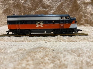 Revell Vintage 1957 New Haven F-3 Engine-Powered HO Locomotive works - Picture 1 of 22
