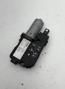 2018-2020 AUDI A4 A6 S4 Q3 Q8 - Sunroof / SUN ROOF Motor OEM 3G5877795 - Picture 1 of 3