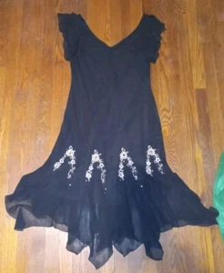 S.L. Abito donna Fashions taglia 16 nero, ricamo perline volant tubino cinturino - Foto 1 di 8