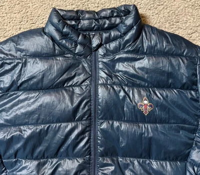 Fanatics New Orleans Pelicans Men's Navy Blue Puffer Jacket - Size Large - Image 1 of 4