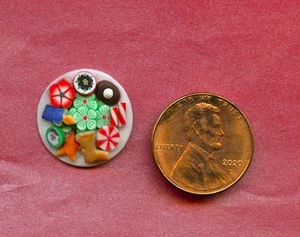 1:24 Half inch scale Dollhouse White Glass Plate of Sue's Assorted Cookies # 314 - Picture 1 of 2