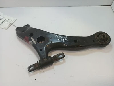 Brazo de control inferior derecho pasajero delantero Toyota Camry 2011 12358892 Foto 1 de 4