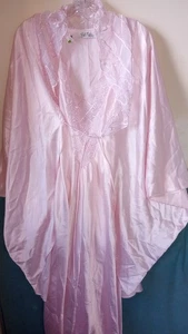 Bob Mackie De Colección Ultra Raro Roble Camisón Capa Bata Conjunto de Salón Talla S Rosa Satinado - Imagen 1 de 8