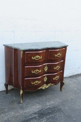 Tocador de baño con incrustación serpentina Bombay de mármol francés 6210 Foto 1 de 4