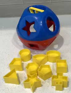VTG Tupperware Shape O Ball Kids Toddler Development Sorting Toy Complete - Picture 1 of 3