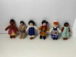 6 Mini Handmade Crochet Mini Dolls 4in. Pre Owned - Picture 1 of 2