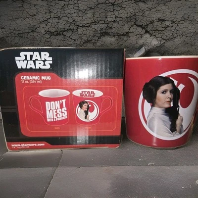 Star Wars Princesa Leia 12 oz. Taza de cerámica  Foto 1 de 3