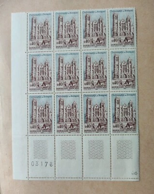 Bloc 12 TIMBRES  FRANCE 1965 YT1453 Cathédrale Saint-Étienne De Bourges - Photo 1/3