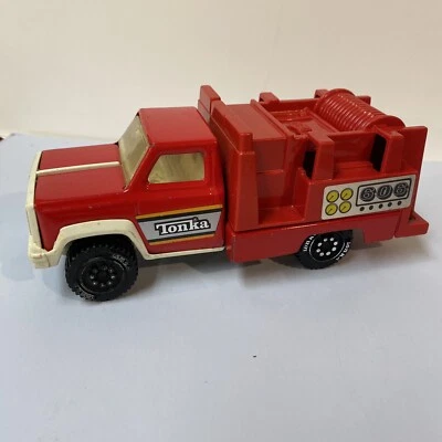 Vintage 70s TONKA Toy Steel Diecast 606 Emergency Fire Truck USA - Image 1 of 4