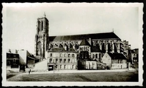 Photograph of Soissons Cathedral taken before the WWI destruction - Picture 1 of 3