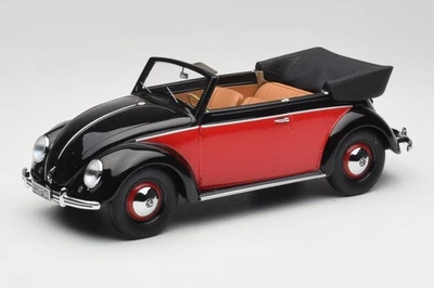 107054132 VW Volkswagen Beetle Convertible Black & Red Minichamps 1/18 - Immagine 1 di 4